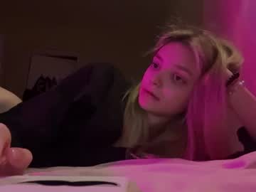 Lisa live cam video preview