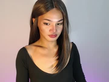 I AM ZOEY AND IM NOT EXPENSIVE I JUST KNOW MY WORTH! video